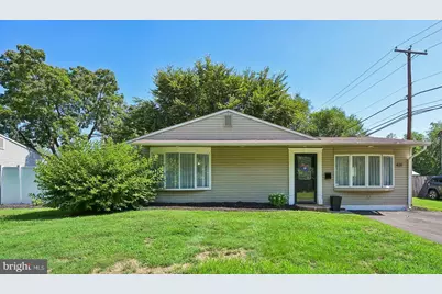 431 Magnolia Drive, Levittown, PA 19054 - Photo 1