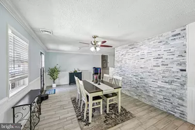 431 Magnolia Drive, Levittown, PA 19054 - Photo 13