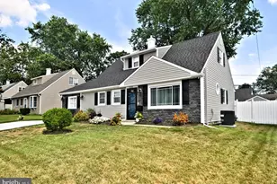 580 Carlisle Dr, Morrisville, PA 19067 - Photo 3