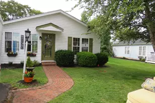 485 Goldenrod Crossing W, New Hope, PA 18938 - Photo 3