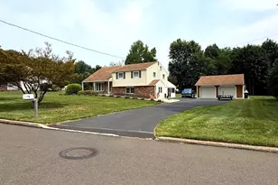 55 Brook Dr, Southampton, PA 18966 - Photo 1