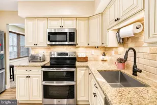 519 S Queen Anne Dr, Fairless Hills, PA 19030 - Photo 17
