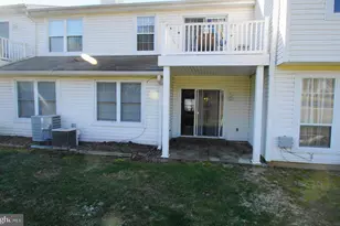 64 Banbury Ct, Southampton, PA 18966 - Photo 3