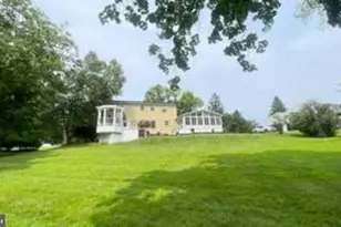 24 Sunnybrook Dr, Doylestown, PA 18901 - Photo 17