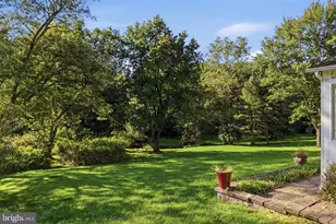 24 Sunnybrook Dr, Doylestown, PA 18901 - Photo 67