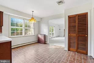 24 Sunnybrook Dr, Doylestown, PA 18901 - Photo 13