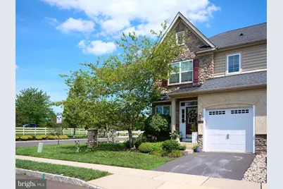 3238 Waterstone Court #199, Furlong, PA 18925 - Photo 3