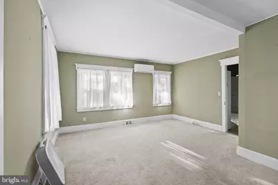 33 Williamson Avenue, Levittown, PA 19054 - Photo 3