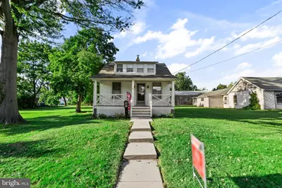 33 Williamson Avenue, Levittown, PA 19054 - Photo 1
