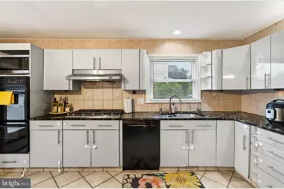 729 Saint Davids Avenue, Warminster, PA 18974 - Photo 5