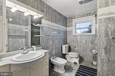 729 Saint Davids Avenue, Warminster, PA 18974 - Photo 31