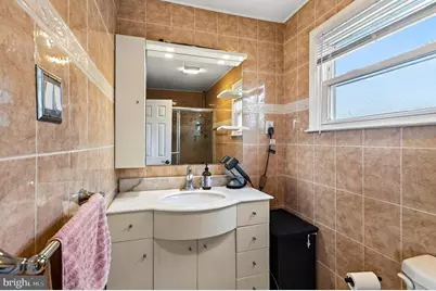 729 Saint Davids Avenue, Warminster, PA 18974 - Photo 29