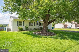 320 Hulme Ave, Langhorne, PA 19047 - Photo 31