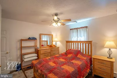 320 Hulme Avenue, Langhorne, PA 19047 - Photo 17
