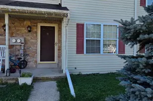 131 Sunnyside Ln, Perkasie, PA 18944 - Photo 1