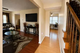 4626 Murray St, Bristol, PA 19007 - Photo 3