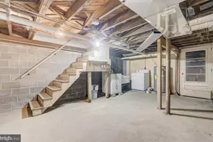 46 N Edgewater Ave, Yardley, PA 19067 - Photo 17