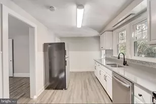 46 N Edgewater Ave, Yardley, PA 19067 - Photo 5