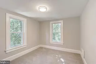 46 N Edgewater Ave, Yardley, PA 19067 - Photo 9