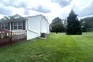 15 Robin Rd, Southampton, PA 18966 - Photo 19