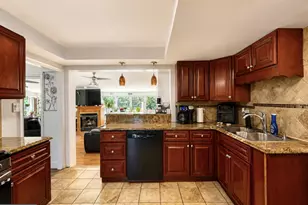 507 W Pine St, Feasterville-Trevose, PA 19053 - Photo 15