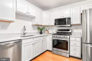 322 Eagle Ct, Jamison, PA 18929 - Photo 13