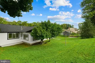 521 Parkway Dr, Fairless Hills, PA 19030 - Photo 41