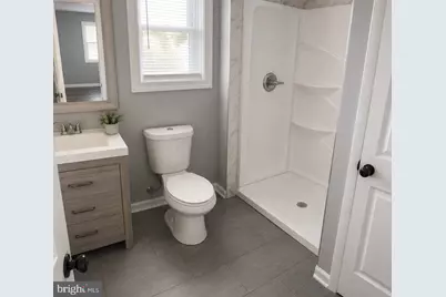 20 Graceful Lane, Levittown, PA 19055 - Photo 7