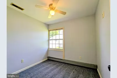 30 Forest Lane, Levittown, PA 19055 - Photo 15