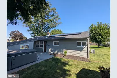 30 Forest Lane, Levittown, PA 19055 - Photo 3