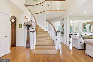 17 Davis Dr, Washington Crossing, PA 18977 - Photo 5