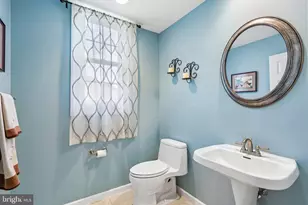 1096 Lily Pond Ln, Yardley, PA 19067 - Photo 27