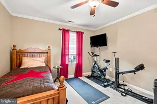 27 Peachtree Ln, Levittown, PA 19054 - Photo 49