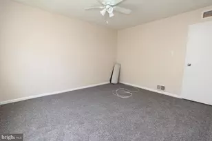 5623 Mitchell Rd, Levittown, PA 19057 - Photo 15