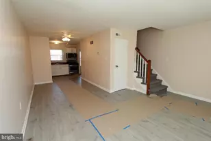 5623 Mitchell Rd, Levittown, PA 19057 - Photo 13