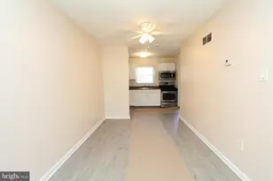 5623 Mitchell Rd, Levittown, PA 19057 - Photo 9