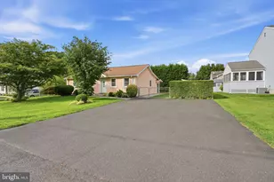 466 Hazel Ave, Feasterville-Trevose, PA 19053 - Photo 37