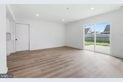 84 Ice Pond Road, Levittown, PA 19057 - Photo 7