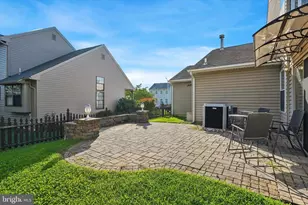 2446 New Market Square S, Bensalem, PA 19020 - Photo 23