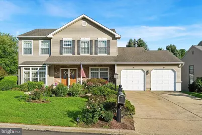 2446 New Market Sq S, Bensalem, PA 19020 - Photo 1