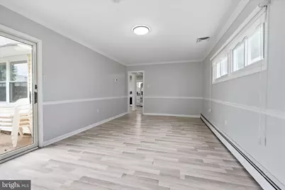 407 Holly Drive, Levittown, PA 19055 - Photo 17