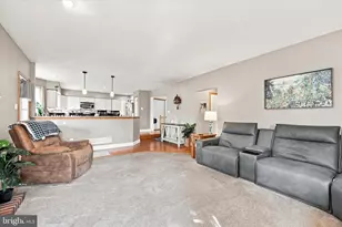 1500 Laurel Cir, Warrington, PA 18976 - Photo 11