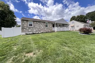 412 Hancock Rd, Warminster, PA 18974 - Photo 43