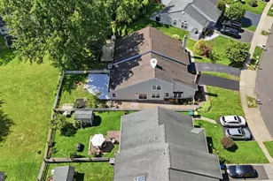 285 Woods Edge Pl, Langhorne, PA 19047 - Photo 43