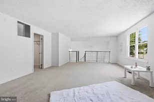 285 Woods Edge Pl, Langhorne, PA 19047 - Photo 25