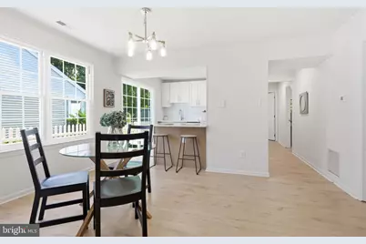 285 Woods Edge Place, Langhorne, PA 19047 - Photo 11