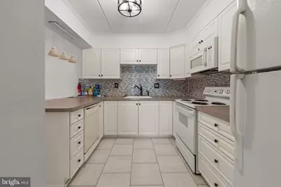 81 Oakridge Drive, Langhorne, PA 19047 - Photo 3