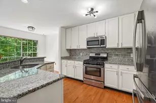 350 Glennbrook Way, Chalfont, PA 18914 - Photo 5