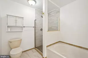 350 Glennbrook Way, Chalfont, PA 18914 - Photo 11