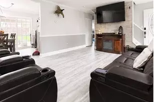 61 Begonia Ln, Levittown, PA 19054 - Photo 5